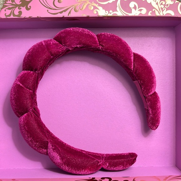 Three Soft Velour Hair Bands. Thick Padded Headband will keep hair off face. - Picture 5 of 8